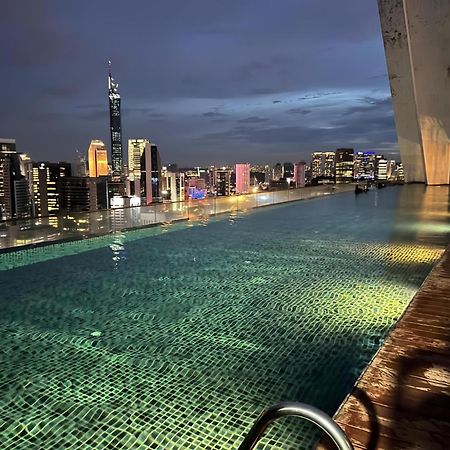 Regalia Exclusive Hostel Kuala Lumpur Kültér fotó